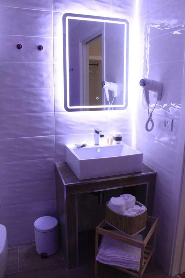 Gazebo Rooms Маргерита ди Савоя Екстериор снимка